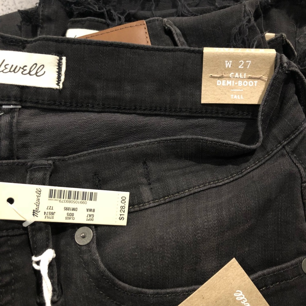 Madewell Cali Demi-Boot Jeans Chewed-Hem Tall - Picture 5 of 5